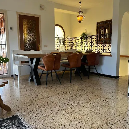 Casa Naranjo * Lloret de Mar